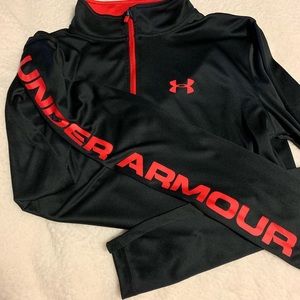 Boys 🏀 underarmour top